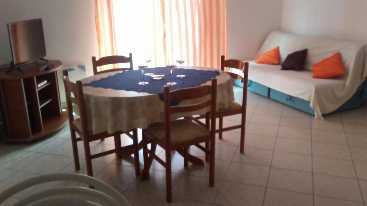 Apartments Jerica Бол Екстериор снимка